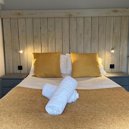 Farmhouse & Cottage At Geufron Farm - Dog Friendly Bryn-crug 外观 照片