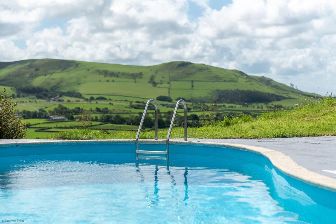 Farmhouse & Cottage At Geufron Farm - Dog Friendly Bryn-crug 外观 照片