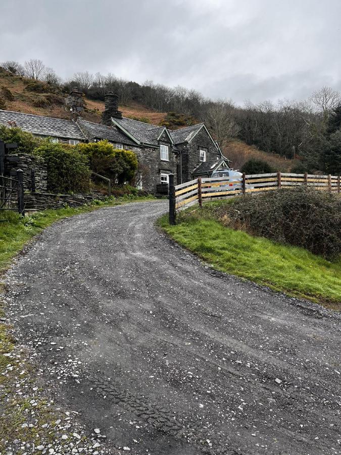 Farmhouse & Cottage At Geufron Farm - Dog Friendly Bryn-crug 外观 照片